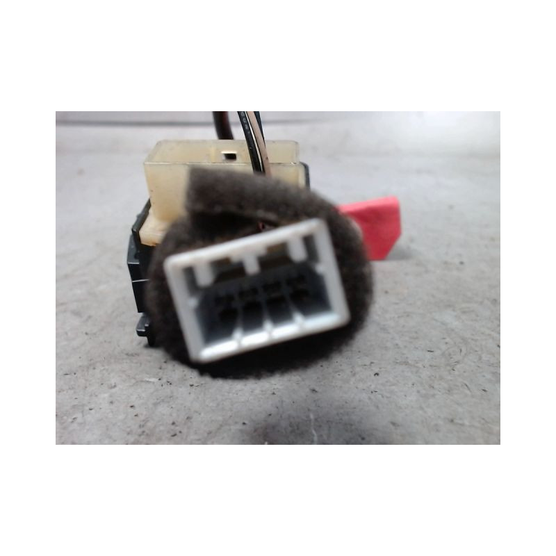 COMMANDE ESSUIE GLACE CHEVROLET AVEO 1 ESS+G.P.L.