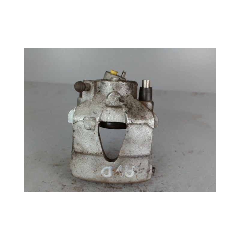 ETRIER DE FREIN AVANT DROIT VOLKSWAGEN POLO 4 PHASE 2 ESSENCE