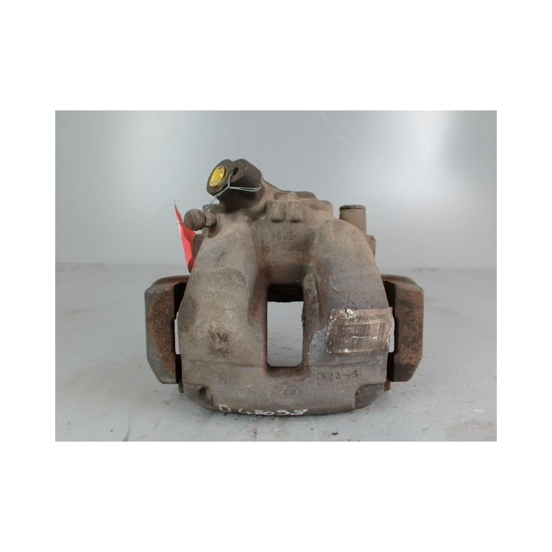 ETRIER DE FREIN AVANT DROIT PEUGEOT 308 2 SW PHASE 1 BREAK 2.0 BLU