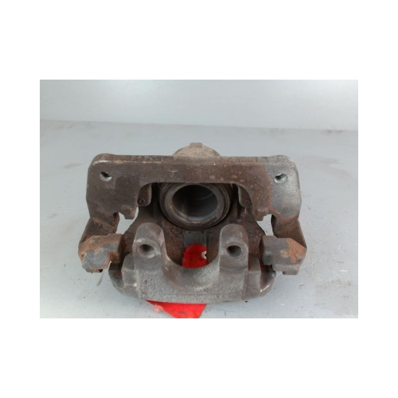ETRIER DE FREIN AVANT DROIT PEUGEOT 308 2 SW PHASE 1 BREAK 2.0 BLU