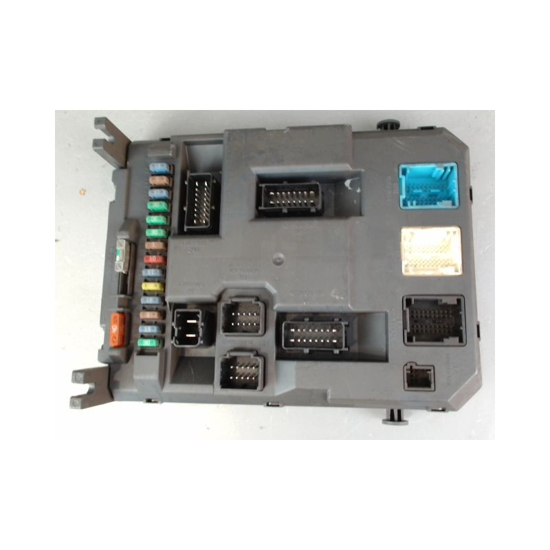 PLATINE FUSIBLE AVANT CITROEN C3 2 PHASE 1 DIESEL