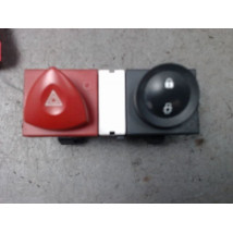 BOUTON DE WARNING RENAULT MEGANE 2 PHASE 2 COUPE DIESEL