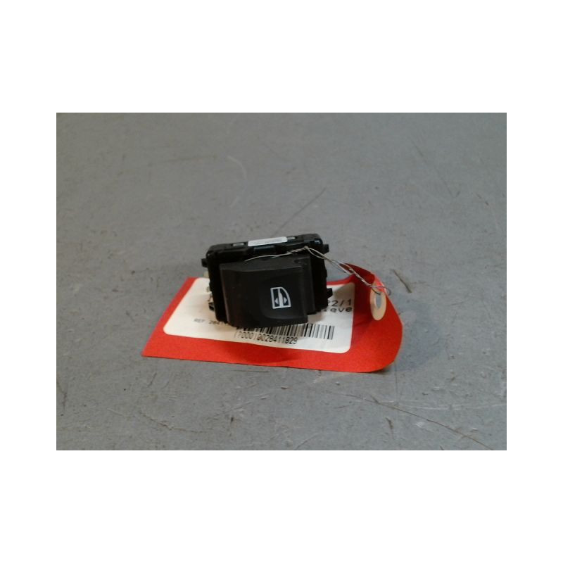 COMMANDE LEVE-GLACE PORTE ARD RENAULT CLIO 4 PHASE 2 1.2I - 16V TURB