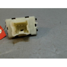 COMMANDE LEVE-GLACE PORTE ARD RENAULT CLIO 4 PHASE 2 1.2I - 16V TURB