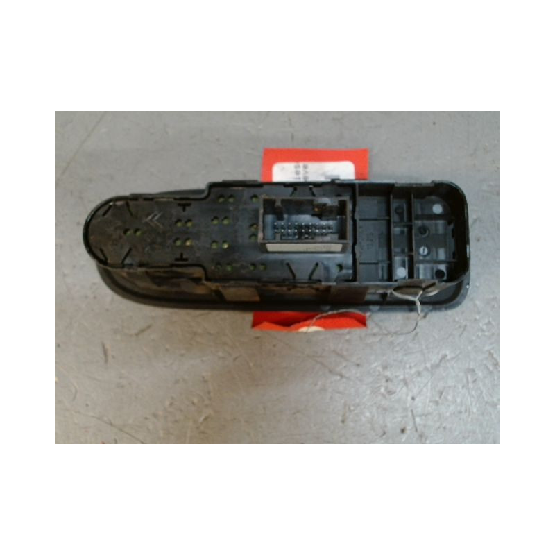 COMMANDE LEVE-GLACE PORTE AVG PEUGEOT 308 1 PHASE 1 DIESEL
