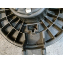MOTEUR VENTILATEUR CHAUFFAGE SUZUKI SWIFT 3 DIESEL