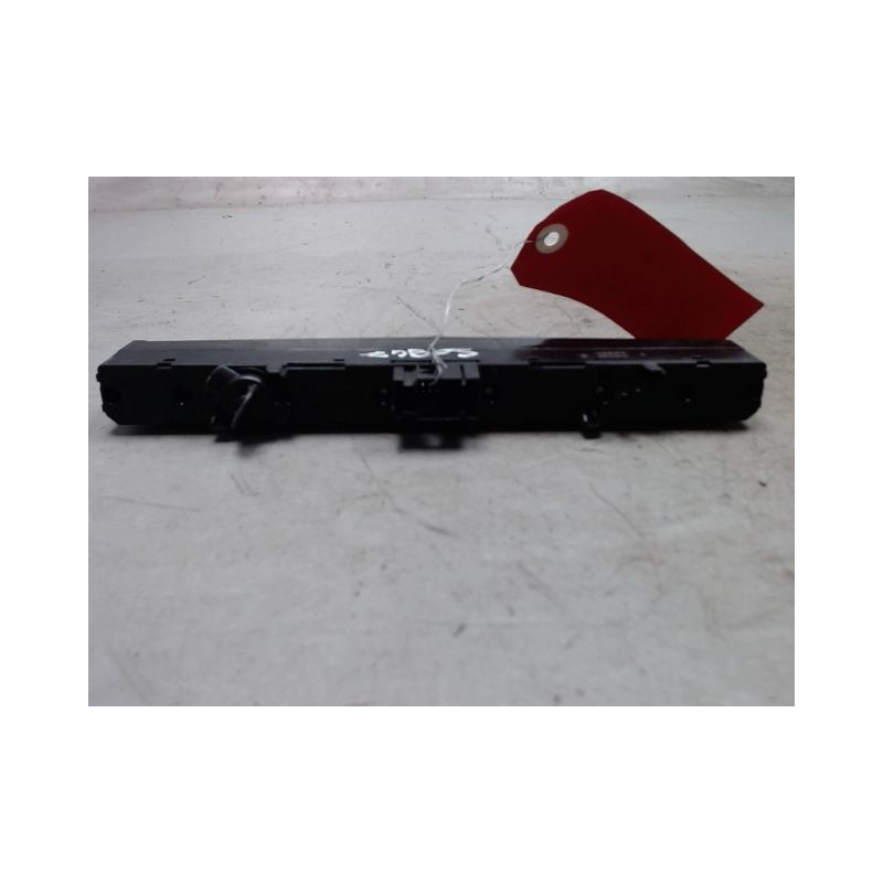 BOUTON DE WARNING OPEL ASTRA H PHASE 2 BREAK 1.7 CDTI