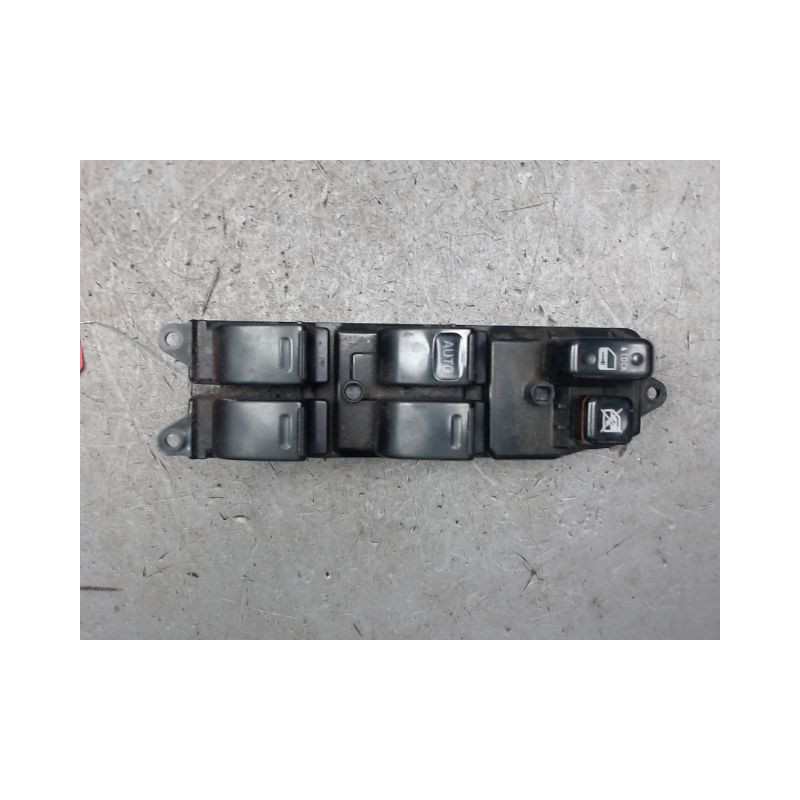 COMMANDE LEVE-GLACE PORTE AVG TOYOTA PRIUS 2  ESSENCE/HY