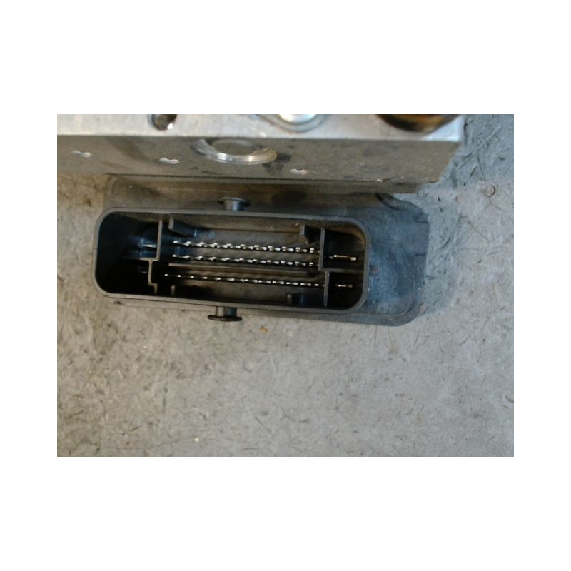UNITE HYDRAULIQUE ABS RENAULT CLIO