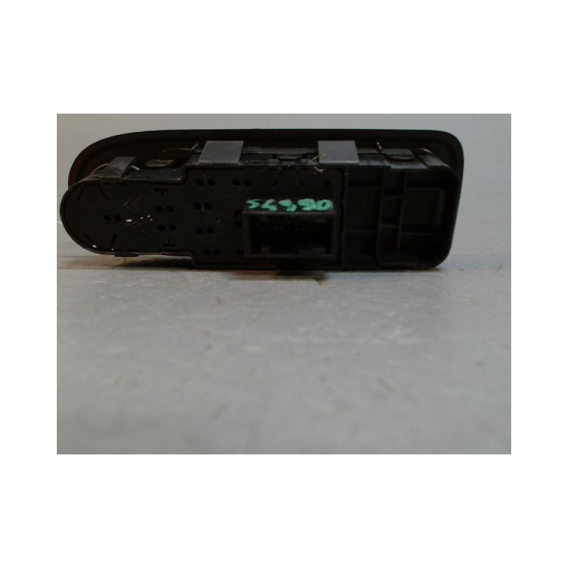 COMMANDE LEVE-GLACE PORTE AVG PEUGEOT 308