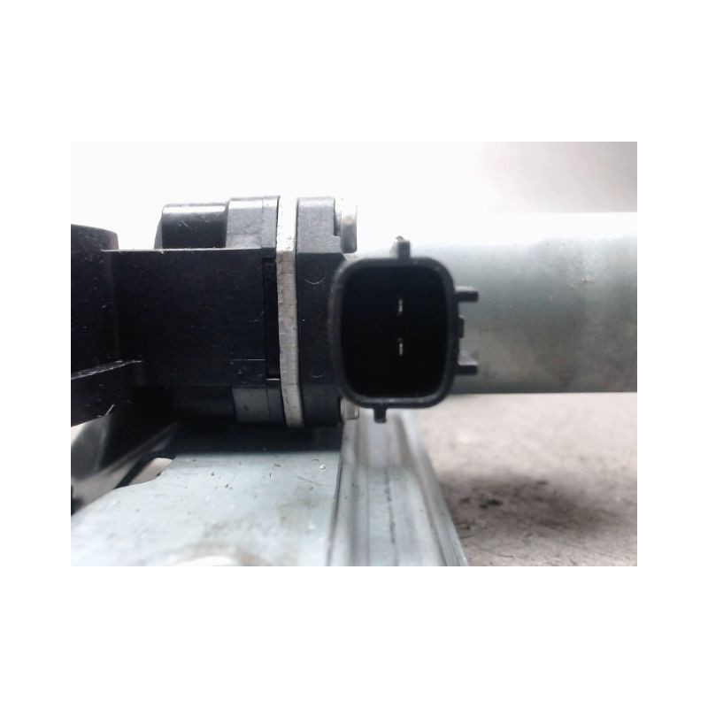 MECANISME+MOTEUR LEVE-GLACE ARRIERE DROIT DACIA LODGY