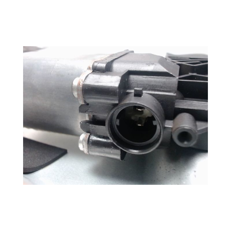 MECANISME+MOTEUR LEVE-GLACE AVANT DROIT NISSAN QASHQAI