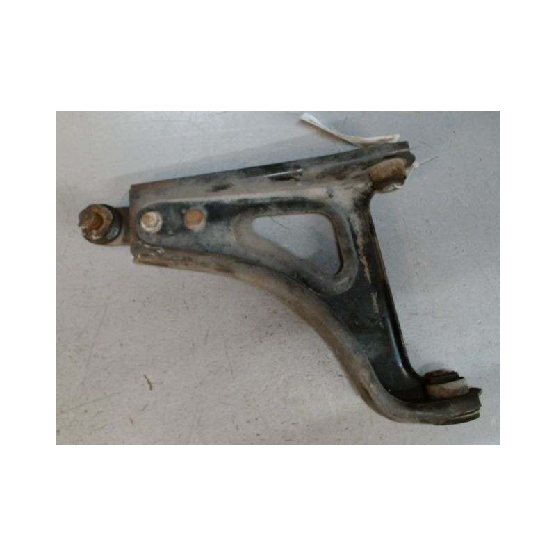 TRIANGLE INFERIEUR AVANT GAUCHE RENAULT TWINGO
