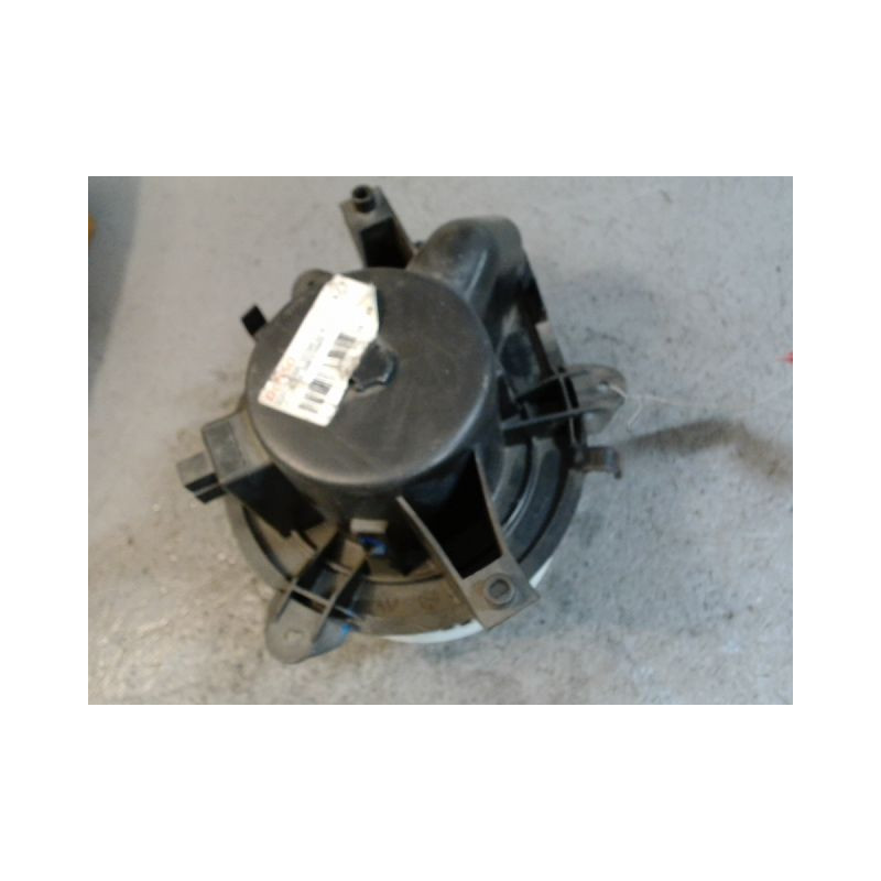 MOTEUR VENTILATEUR CHAUFFAGE FIAT PUNTO 2 PHASE 2 ESSENCE