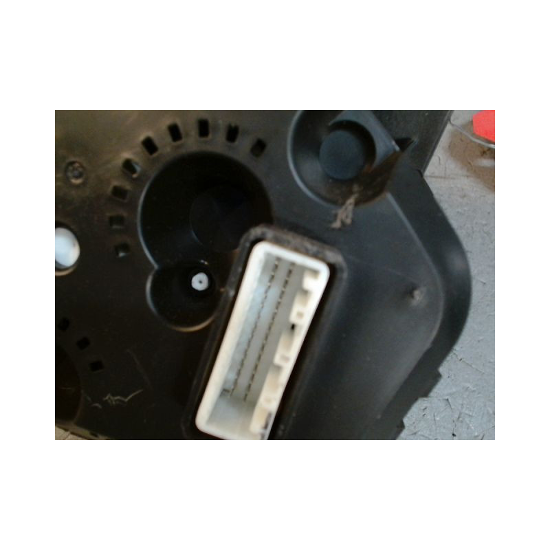 BLOC COMPTEURS CHEVROLET AVEO 1 1.2I - 16V