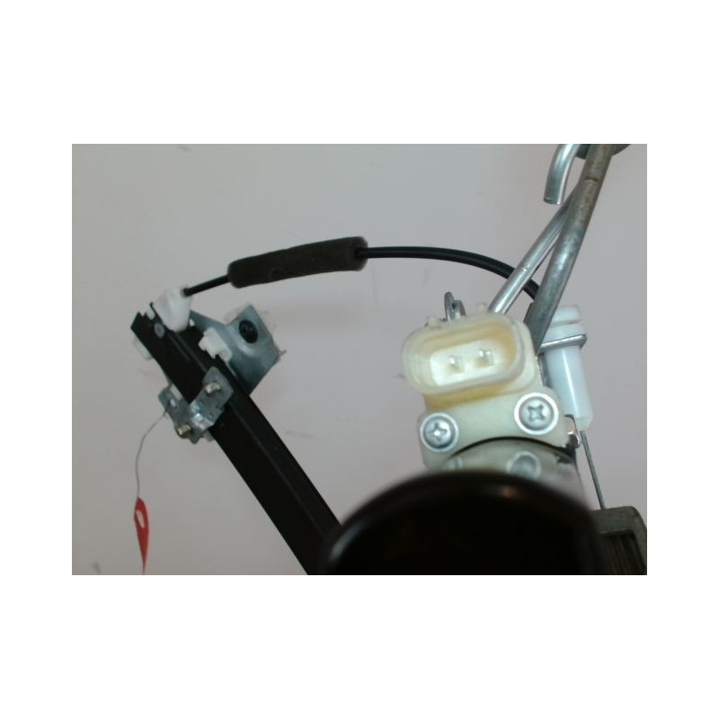 MECANISME+MOTEUR LEVE-GLACE AVANT GAUCHE KIA PICANTO 1 PHASE 1 GASOIL