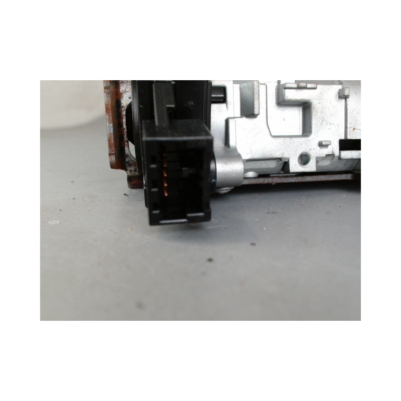 ANTIVOL DE DIRECTION OPEL CORSA E 1.4I - 16V