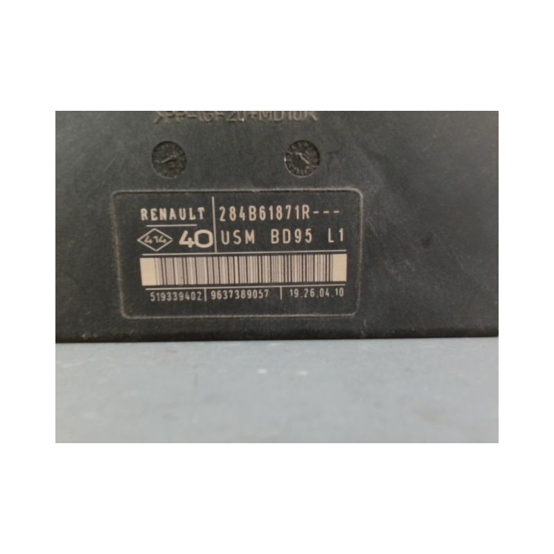 PLATINE FUSIBLE AVANT RENAULT MEGANE