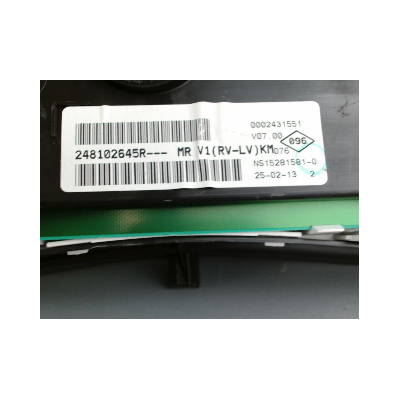BLOC COMPTEURS DACIA SANDERO