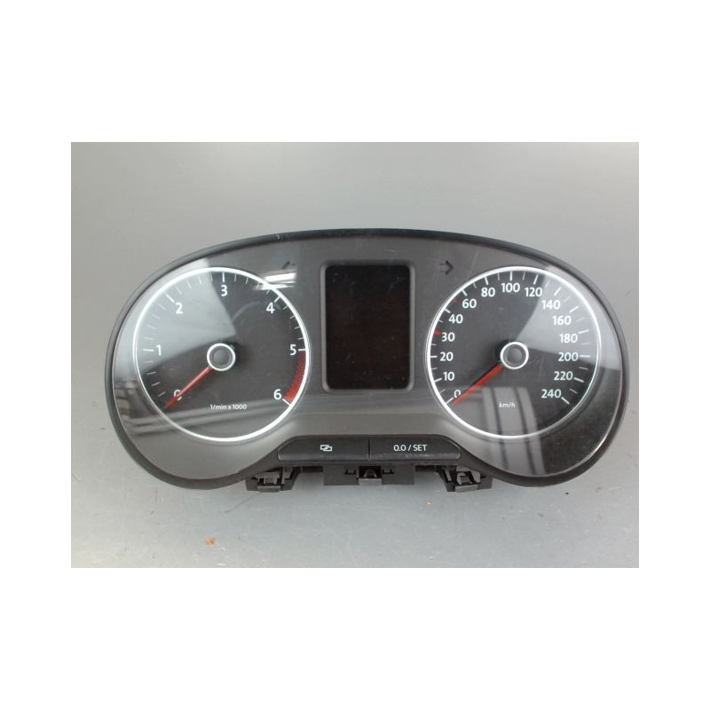 BLOC COMPTEURS VOLKSWAGEN POLO