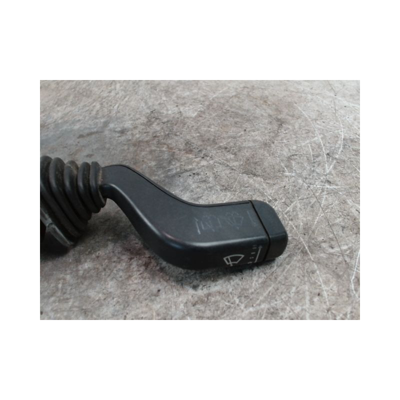 COMMANDE ESSUIE GLACE OPEL MERIVA 2003-2005