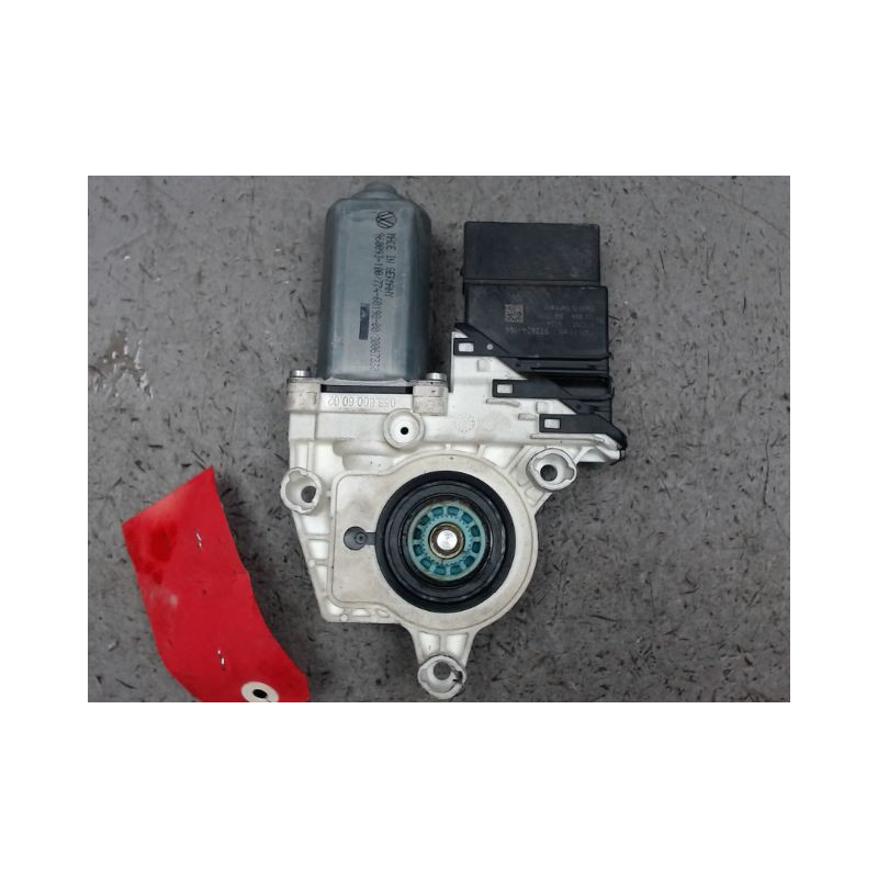 MODULE DE LEVE-GLACE ARG VOLKSWAGEN PASSAT 5 BREAK DIESEL