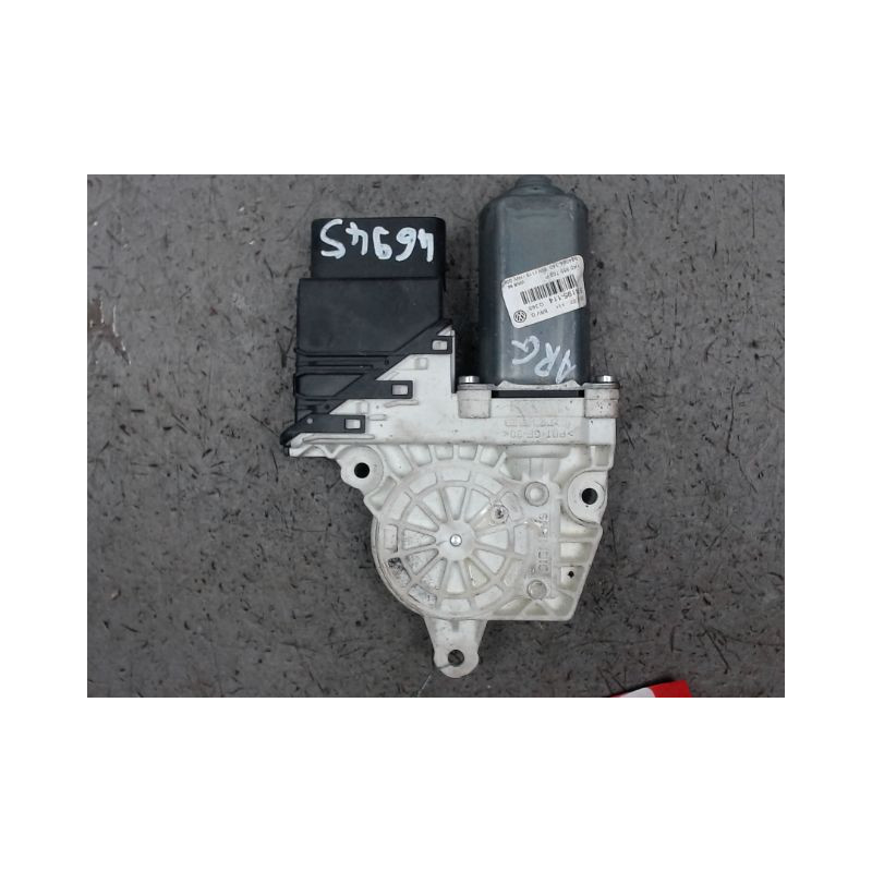MODULE DE LEVE-GLACE ARG VOLKSWAGEN PASSAT 5 BREAK DIESEL