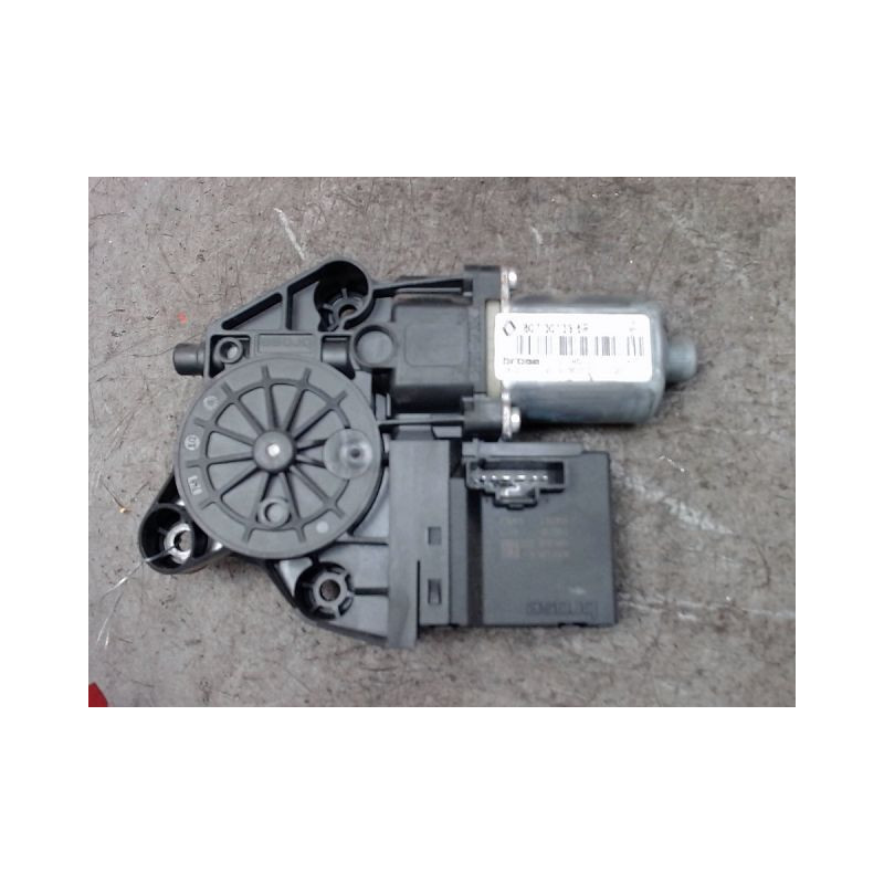 MODULE DE LEVE-GLACE AVD NISSAN MICRA 3 PHASE 2 DIESEL