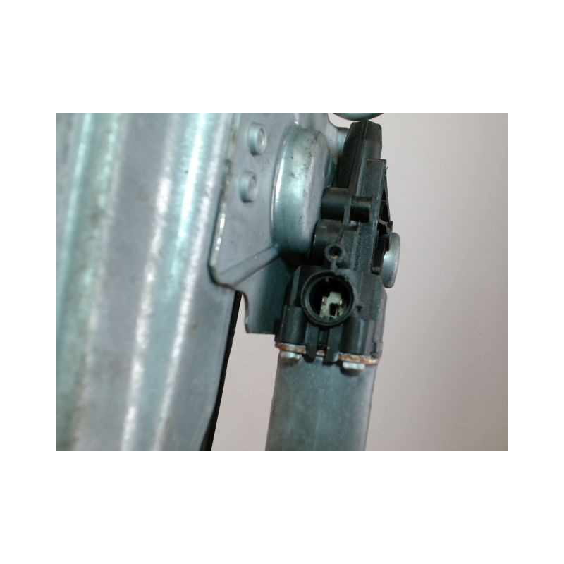 MECANISME+MOTEUR LEVE-GLACE AVANT DROIT RENAULT CLIO 3 PHASE 2 1.5 DCI - 8V TU