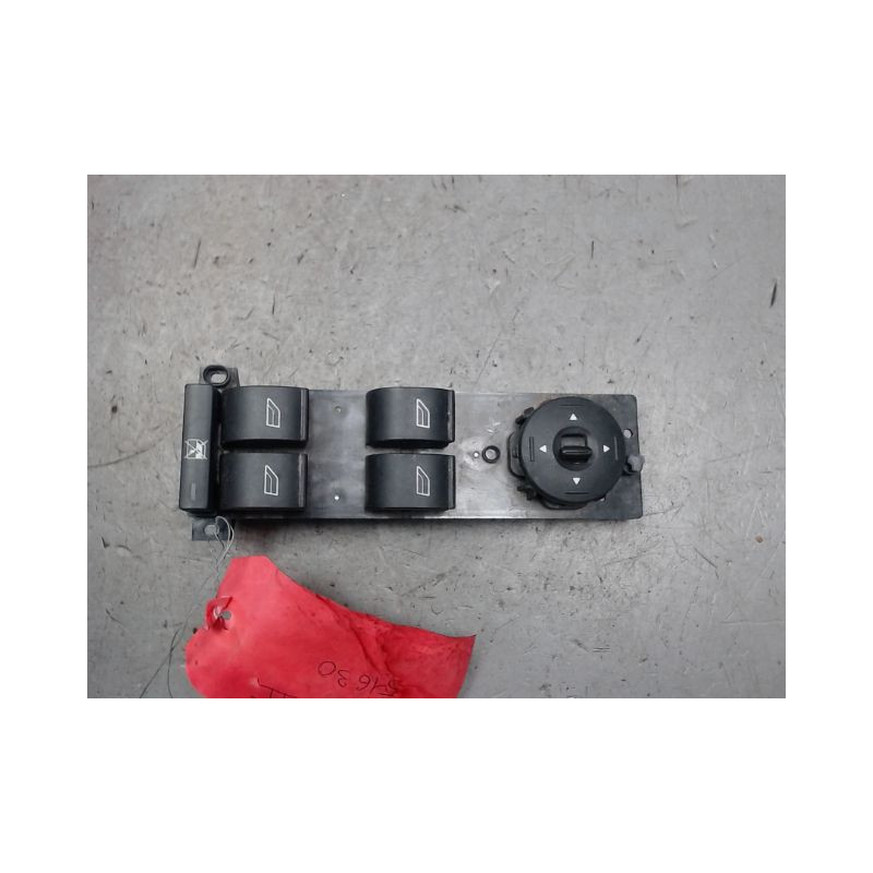 COMMANDE LEVE-GLACE PORTE AVG FORD FOCUS 2 PHASE 2 BREAK  DIESEL