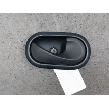 POIGNEE INTERIEURE PORTE AVANT DROIT RENAULT CLIO