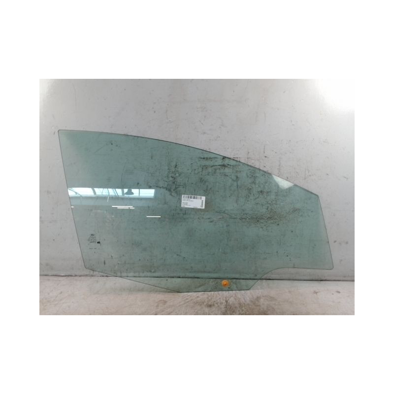 GLACE PORTE AVD FORD FIESTA 2008-