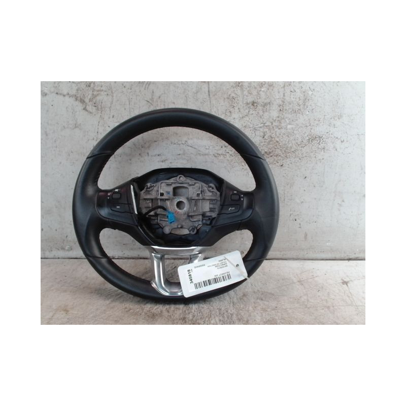 VOLANT DE DIRECTION PEUGEOT 208