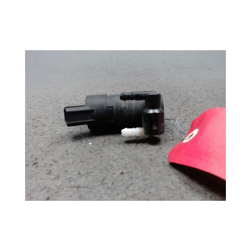 POMPE LAVE-GLACE AVANT FORD MONDEO 3 PHASE 1 GASOIL