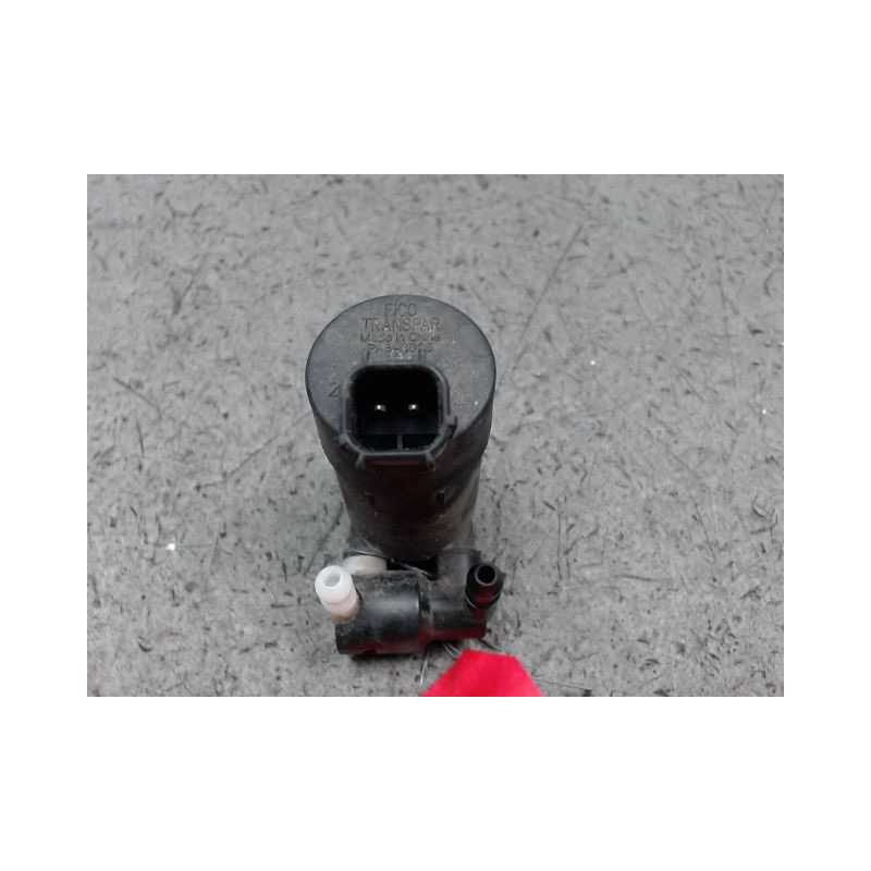 POMPE LAVE-GLACE AVANT FORD MONDEO 3 PHASE 1 GASOIL