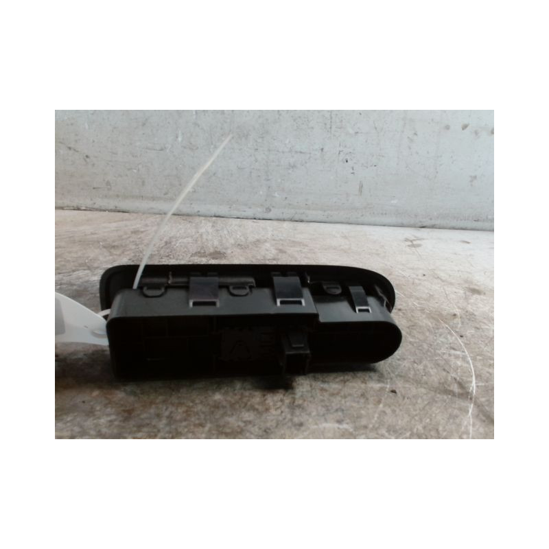 COMMANDE LEVE-GLACE PORTE AVD CITROEN C3 2009-