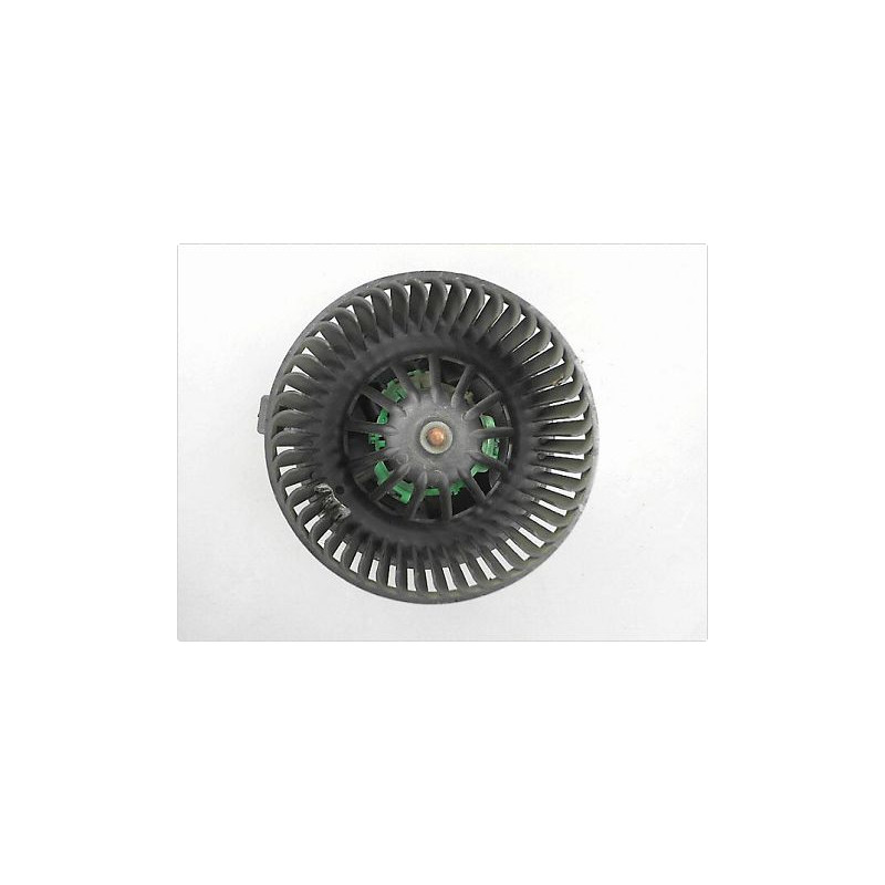 MOTEUR VENTILATEUR CHAUFFAGE DACIA LOGAN 4 P 05-08