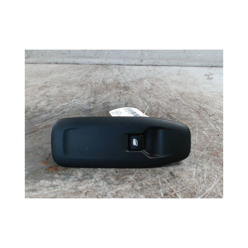 COMMANDE LEVE-GLACE PORTE AVD PEUGEOT 2008