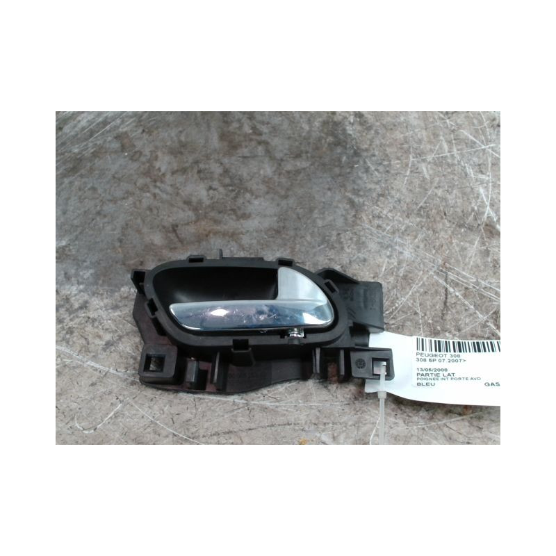 POIGNEE INTERIEURE PORTE AVANT DROIT PEUGEOT 308 2007-