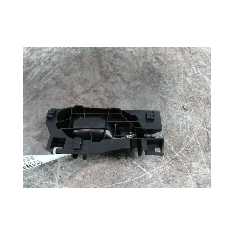 POIGNEE INTERIEURE PORTE AVANT GAUCHE PEUGEOT 308 2007-