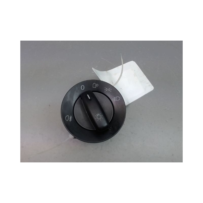 INTERIEUR COMMANDE PHARES VOLKSWAGEN JETTA BERL. III 2005-2010