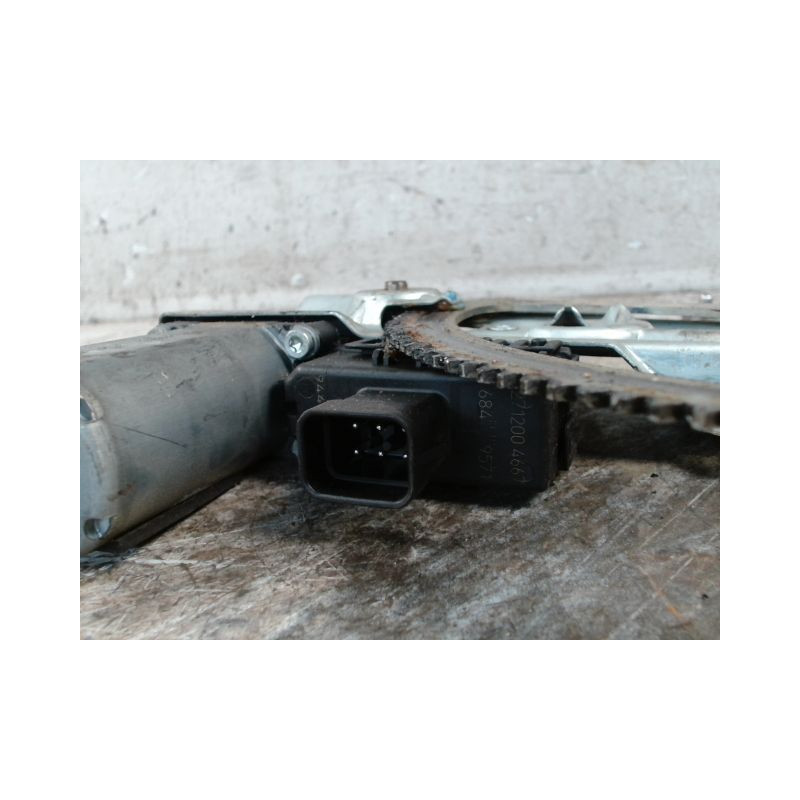 MECANISME+MOTEUR LEVE-GLACE AVANT GAUCHE OPEL ASTRA 2004-