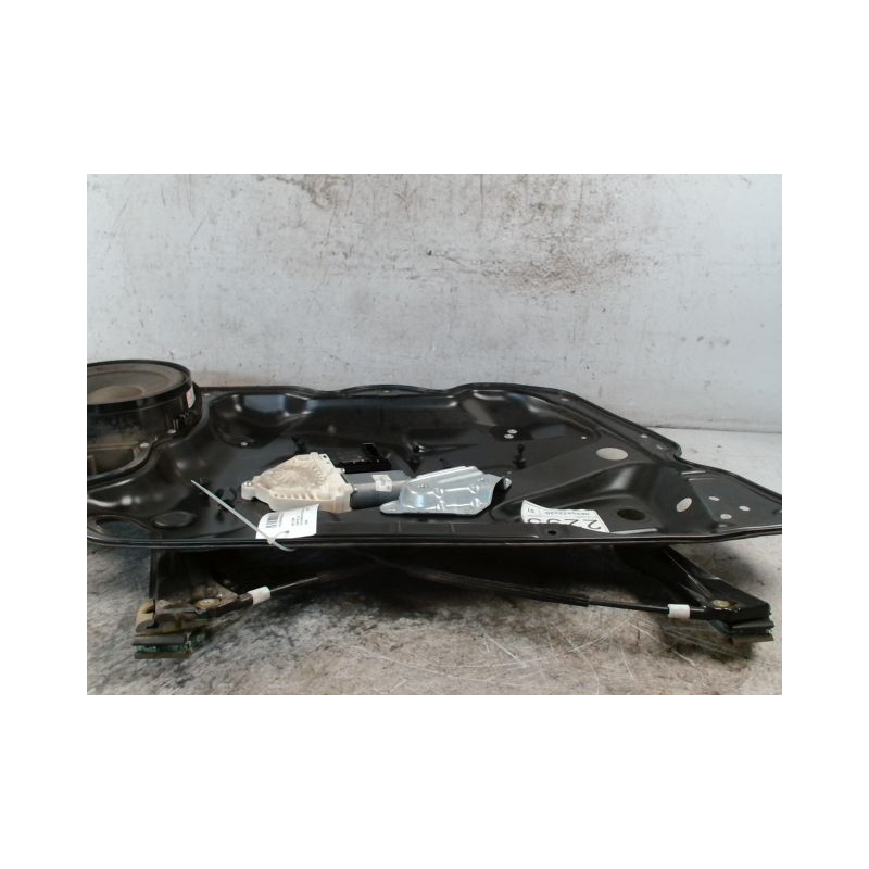 MECANISME+MOTEUR LEVE-GLACE AVANT GAUCHE VOLKSWAGEN PASSAT
