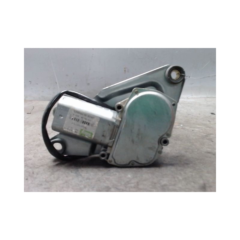 MOTEUR ESSUIE-GLACE ARRIERE PEUGEOT 106 PHASE 2 ESSENCE