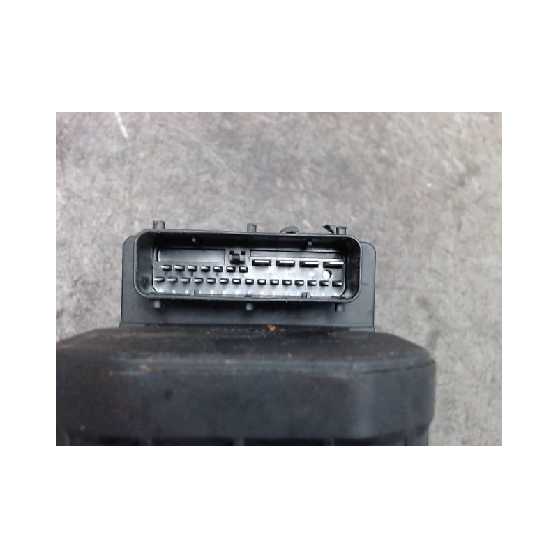 UNITE HYDRAULIQUE ABS OPEL CORSA C PHASE 1 ESSENCE