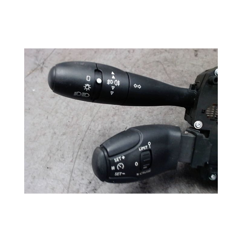 BLOC COMMODOS PEUGEOT 207 1.6 HDI - 8V TURBO