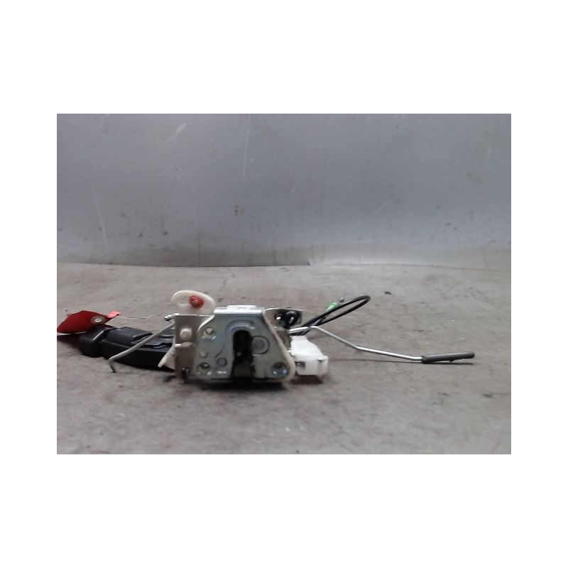 SYSTEME CONDAMNATION AVANT GAUCHE PEUGEOT 107 PHASE 2 ESSENCE