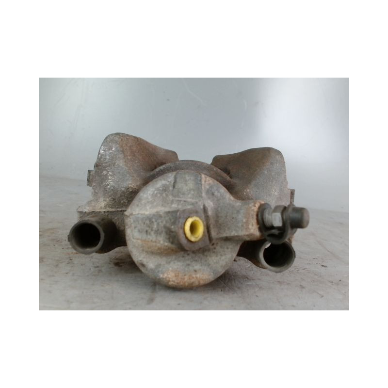 ETRIER DE FREIN AVANT GAUCHE BMW SERIE 1 E81 2.0D - 16V TURBO 1
