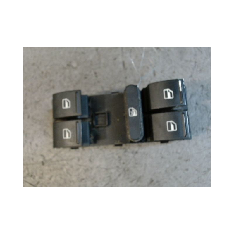 COMMANDE LEVE-GLACE PORTE AVG VOLKSWAGEN GOLF