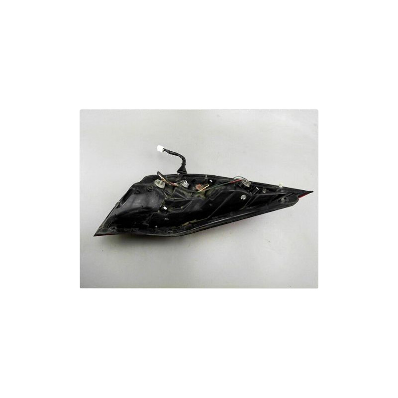 FEU ARRIERE DROIT HYUNDAI I 30 PH2 10-12